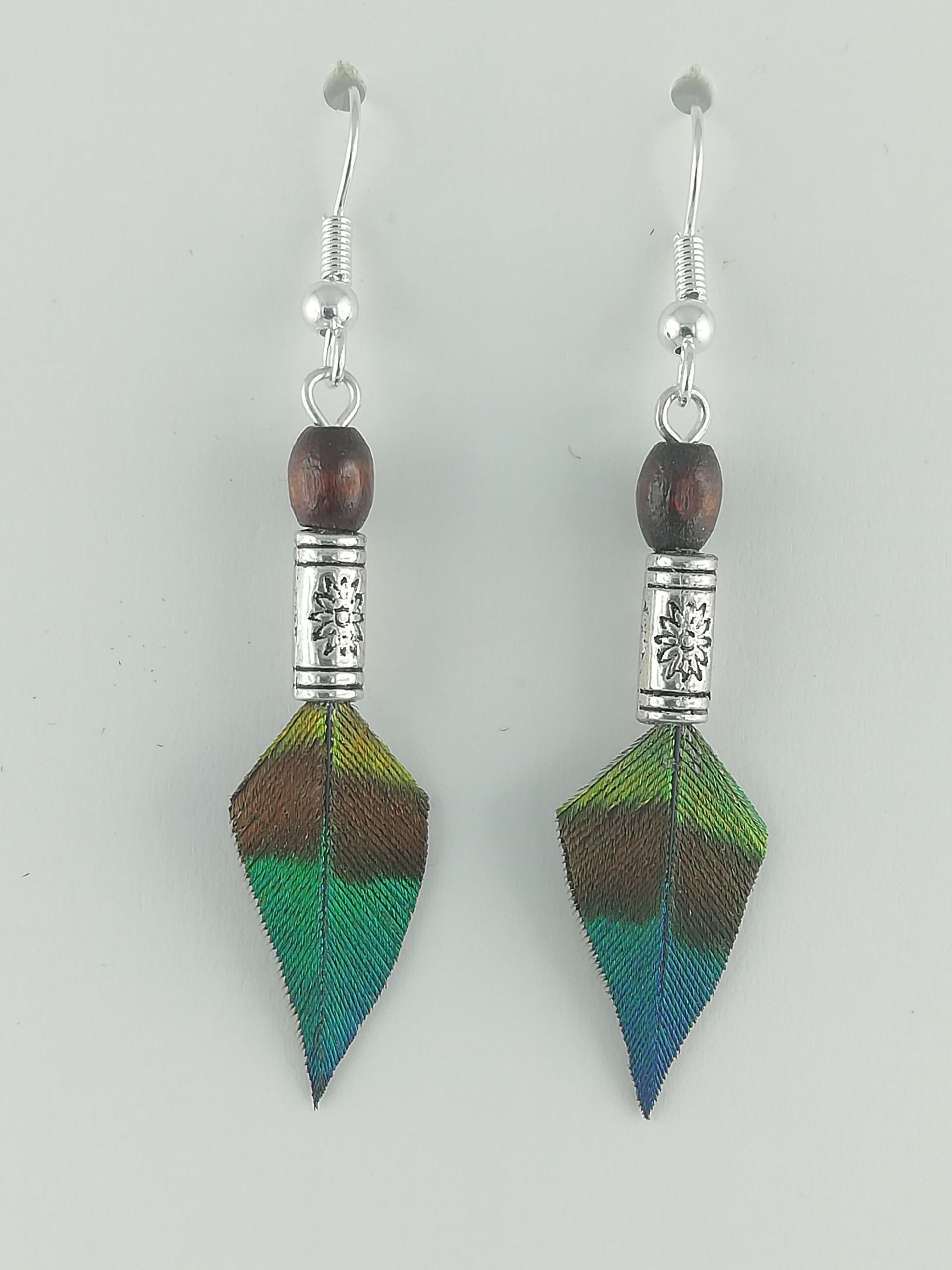 Boucles d’oreilles en plumes de paon