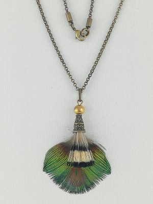 Collier en plume de paon et faisan Lady Amherst